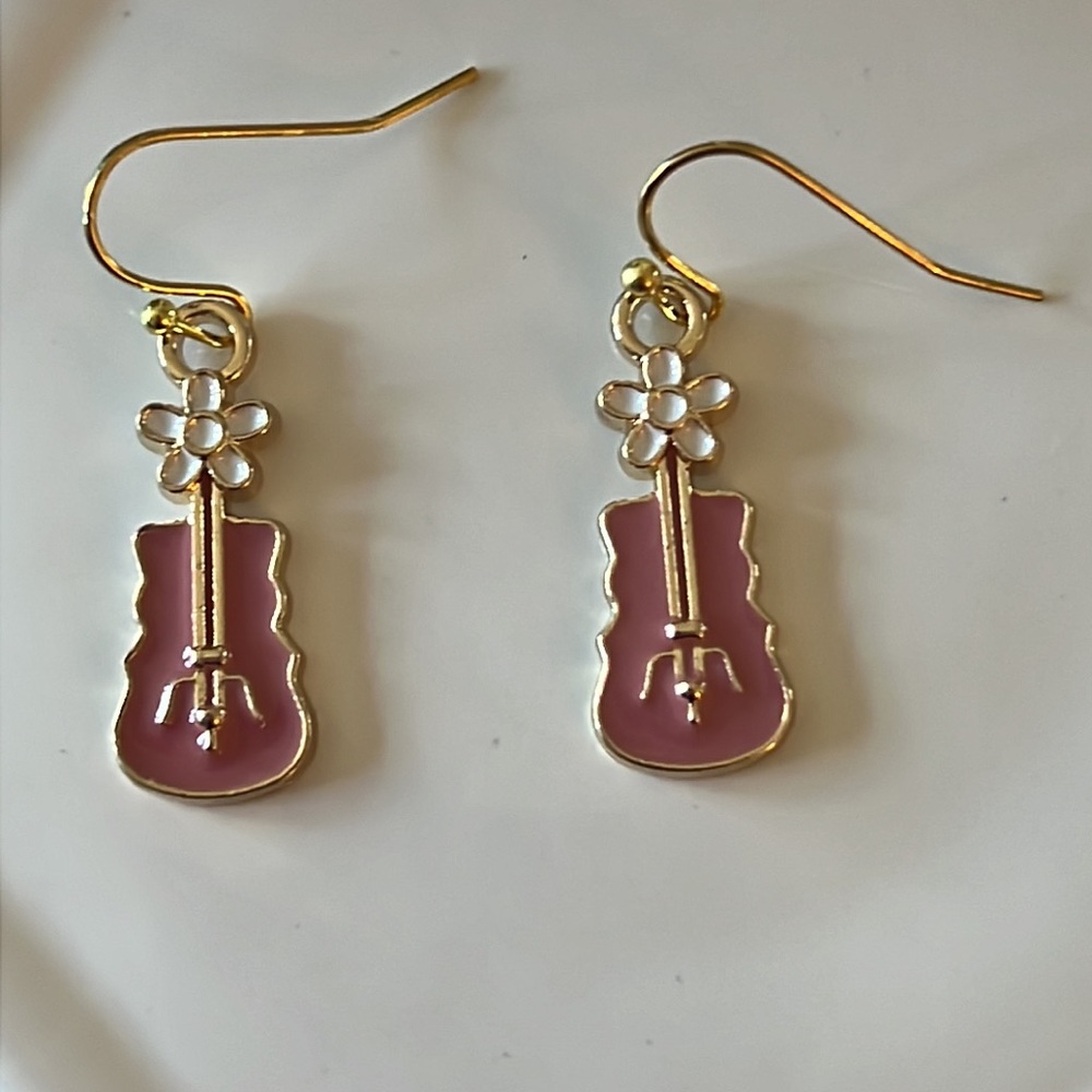 🎻Violin Earrings